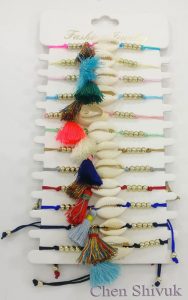 צמידי-יד-ורגל-צדף-פומפון-חוט